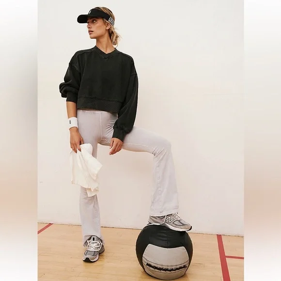 🚫SOLD🚫NWOT! FP Free People Movement Good Karma Flare Leggings Sz M/L - Picture 4 of 8